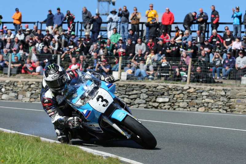 Seven up for Hickman as he dominates Ulster GP